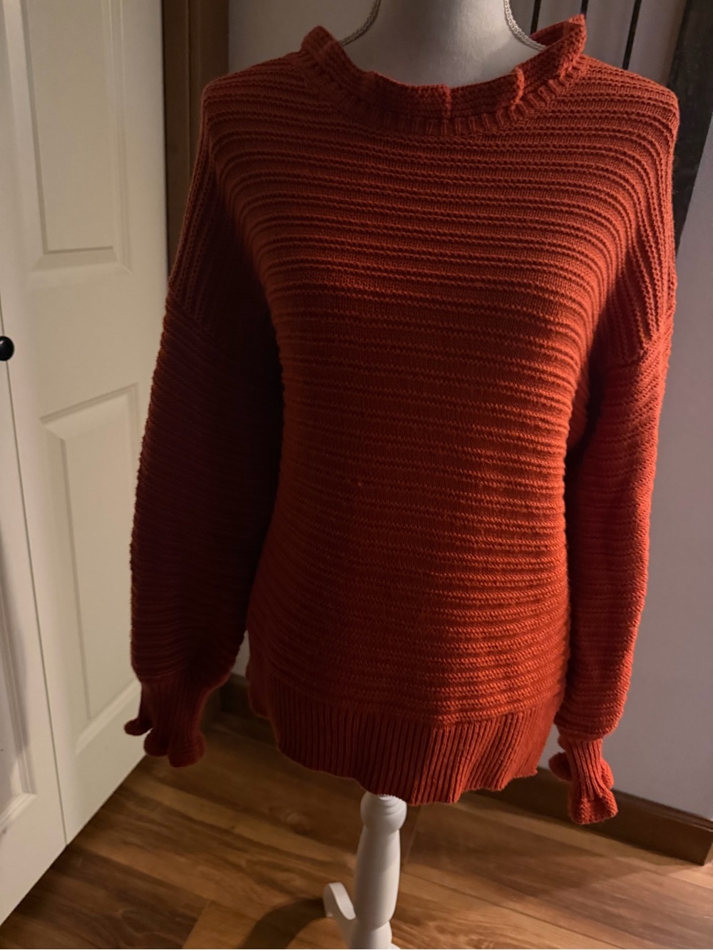 Madewell Oversized Ribbed Crewneck Sweater in Deep Rust